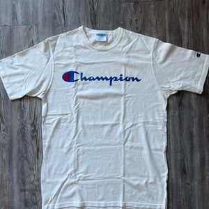 Champion T-Shirt LARGE